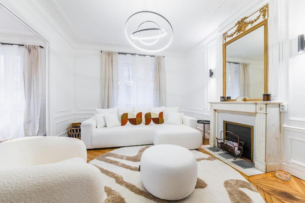 Haussmannian Apartment, Near Champs-Elysees Paryż Zewnętrze zdjęcie