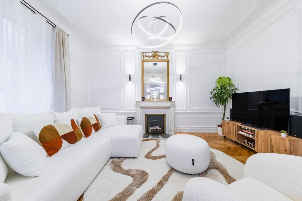 Haussmannian Apartment, Near Champs-Elysees Paryż Zewnętrze zdjęcie